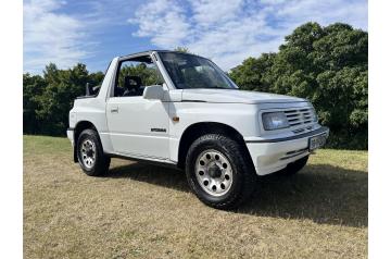 1993 SUZUKI VITARA HARD TOP CONVERTIBLE