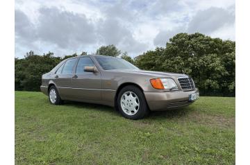 1991 Mercedes 300SE W140